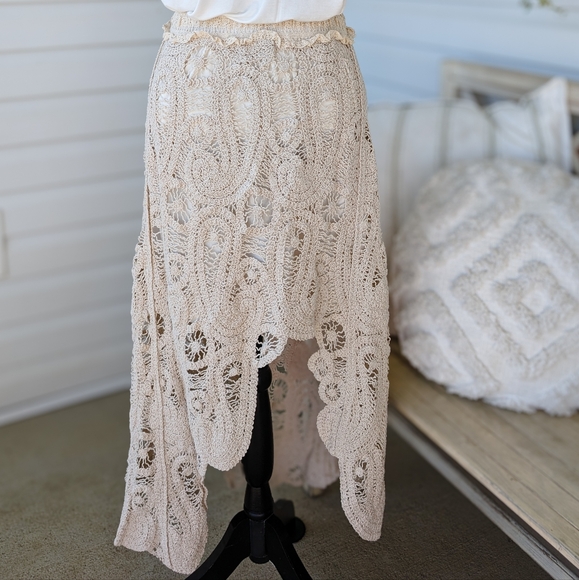 Crochet Skirt - Picture 6 of 7